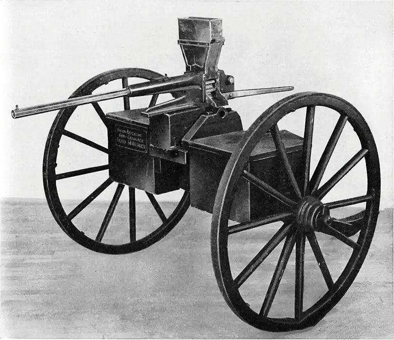 这种在在阿及尔"咖啡磨"手摇机枪发展出来的独特武器,由