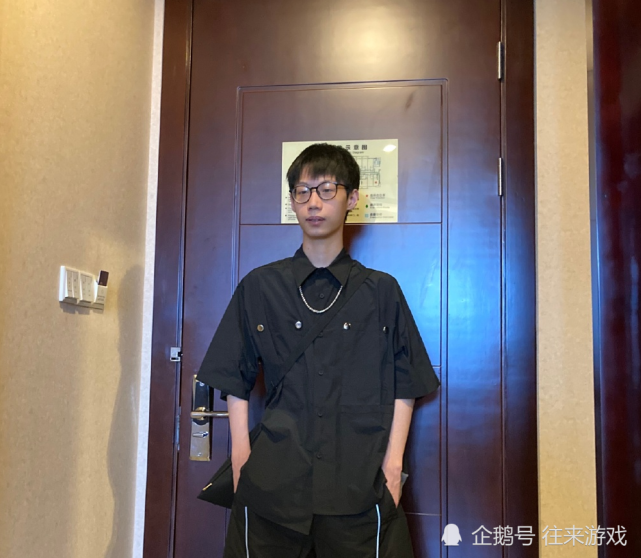 ts刚夺冠不久,暖阳的1句话就火了,成无数00后野王最爱!