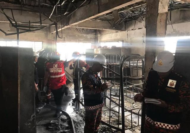 马来西亚_社会|大马少年一把火烧死23人，法官近日宣判：是未成年人，不判死刑