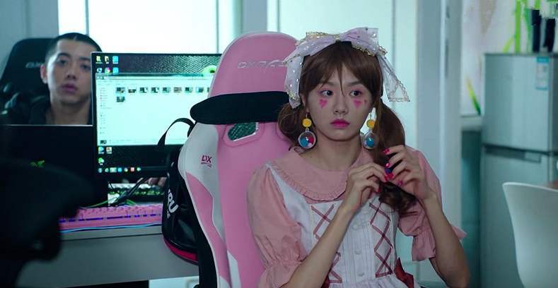 苏佳意作为路小北战队的一员也很有必要性,并且她