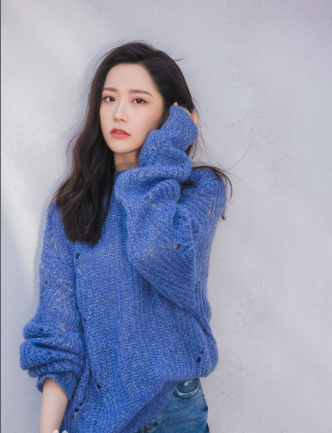邓亚萍|“小花”有点飘？邓亚萍为其颁奖全程黑脸，不开心全写在脸上