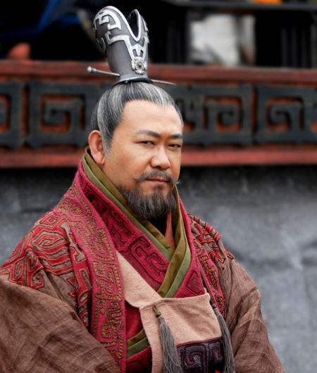 邹忌竟然是个阴险小人,为了巩固地位,竟然陷害耿直的田忌!