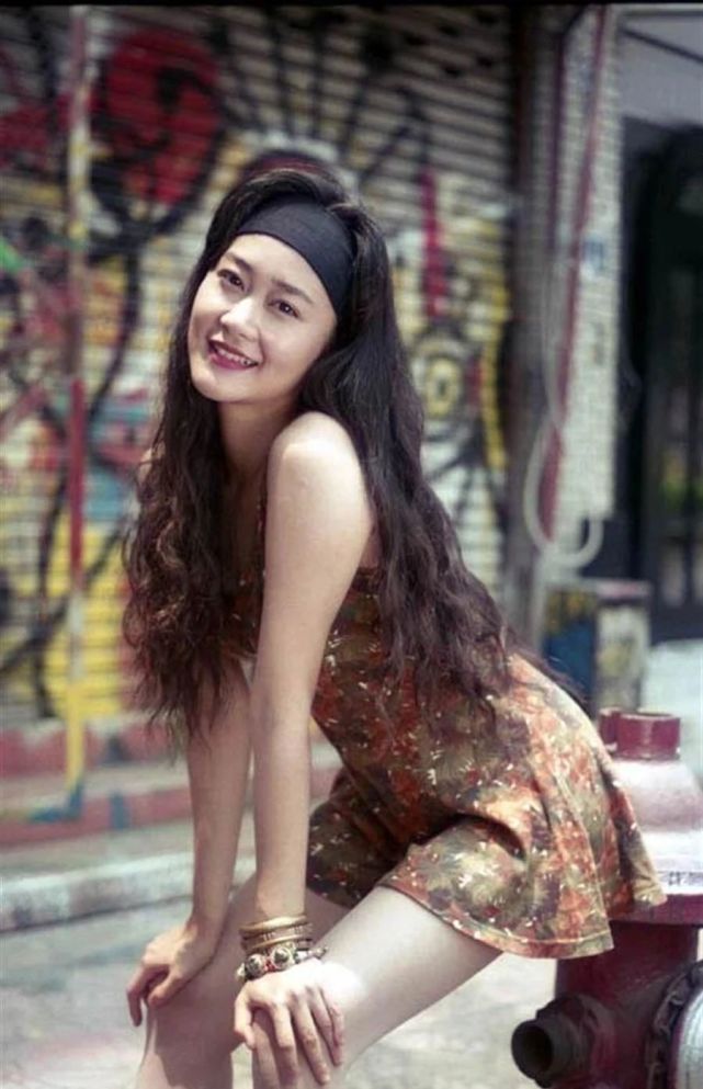 6年前,台湾知名艺人欢欢烧炭身亡,凶宅如今终于卖出净赚过百万