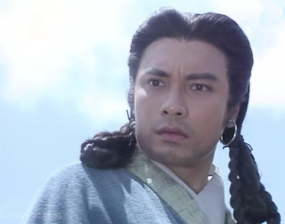 28年前的古装剧,女主为男主失去美貌自废武功,结局他们却没在一起