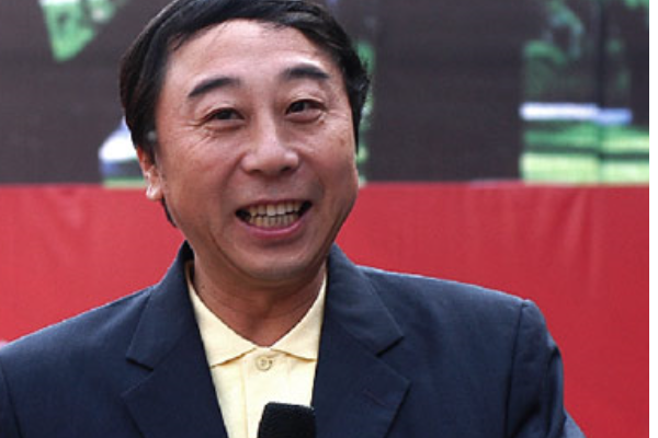 冯巩连续多年都上春晚,他到底有何魅力?