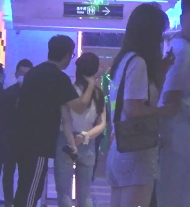 王岳伦|清清白白王岳伦
