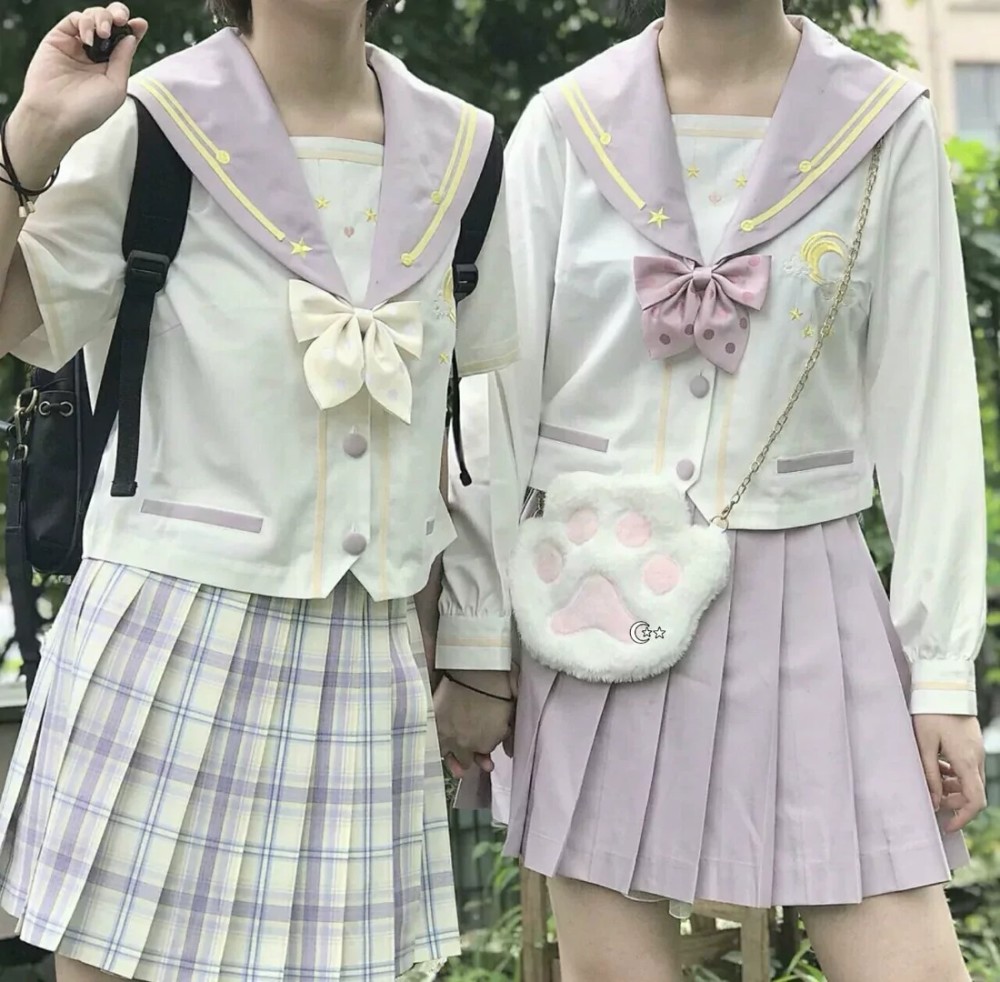 不露脸女生闺蜜头像:这个秋天奶茶分你一杯/闺蜜头像_腾讯新闻