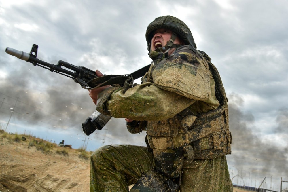 俄罗斯卫星通讯社在2016年12月的报道曾透露,俄军这种可漂浮防弹衣为