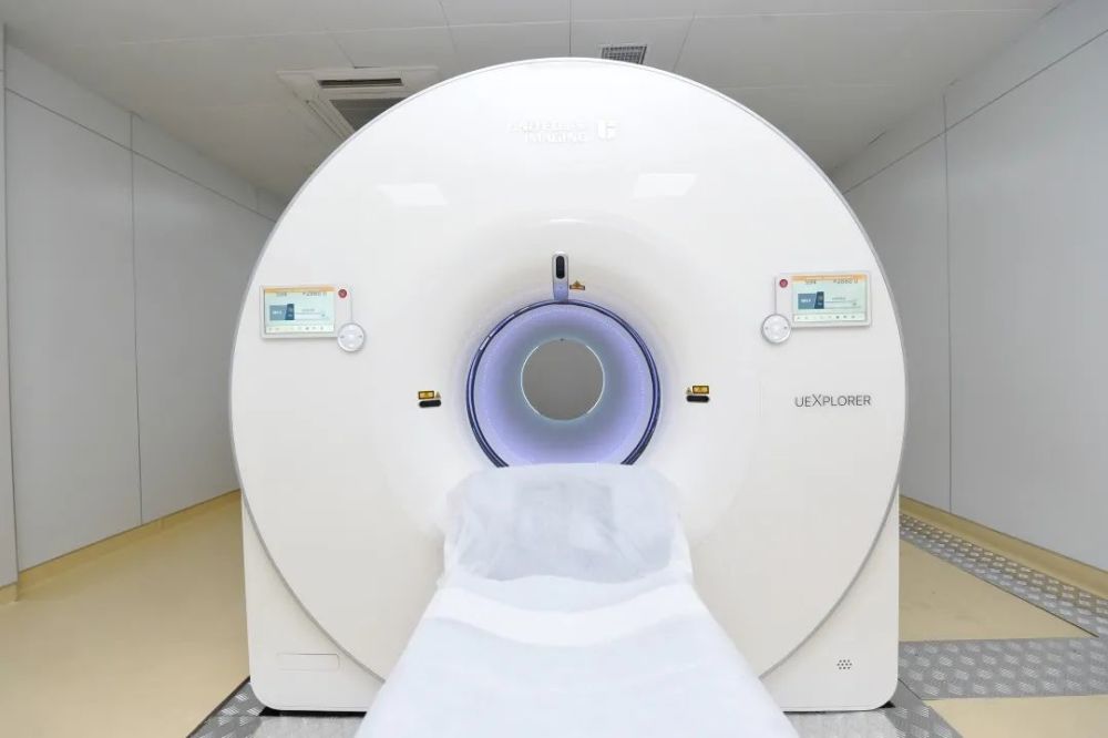 3分钟扫描全身四大特质护航世界首款全景动态petct