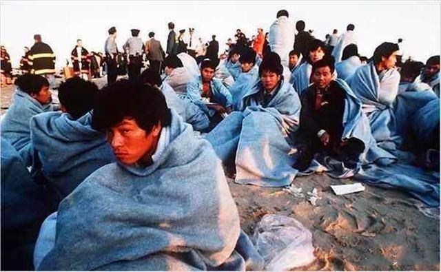 中国蛇头郑翠萍:帮3000人偷渡,被美国全球缉捕,65岁病死狱中