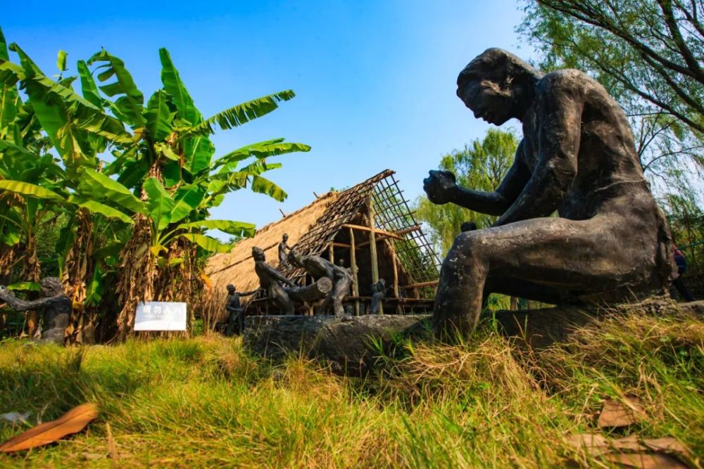 比石門村的水碓更久遠,在餘姚河姆渡遺址博物館,是一次7000年的時光