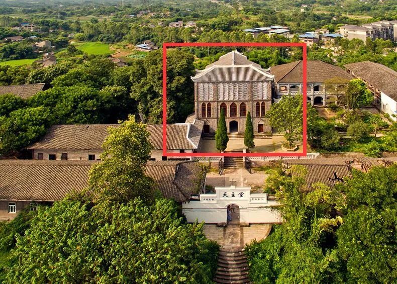 铜罐驿|铜罐驿天主堂长得像“鬼脸”？听听历史学家怎么说