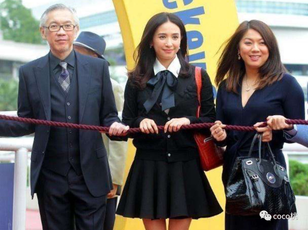 李嘉欣|从老牌最美港姐到嫁豪门，李嘉欣都得喊她一声大前辈！