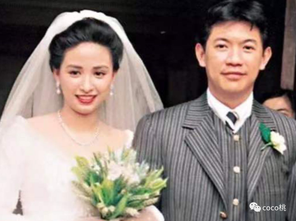 李嘉欣|从老牌最美港姐到嫁豪门，李嘉欣都得喊她一声大前辈！