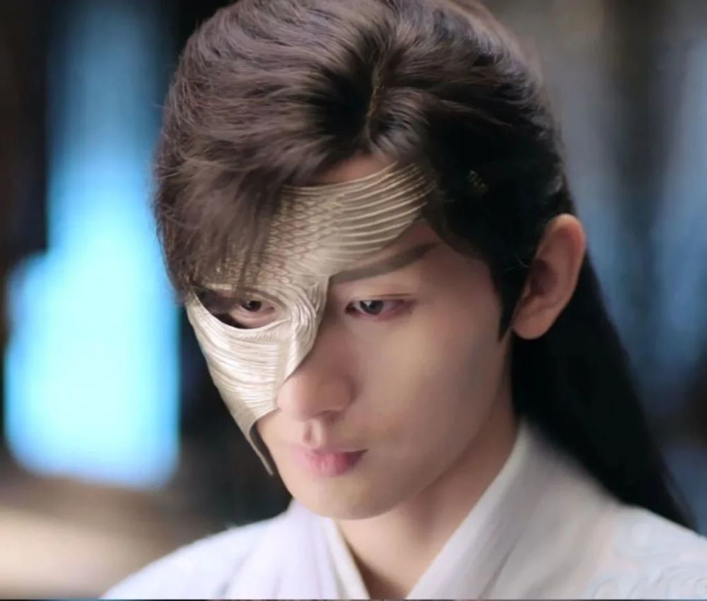 成毅|成毅，用《琉璃》实力证明，他是唯一的离泽宫小公主