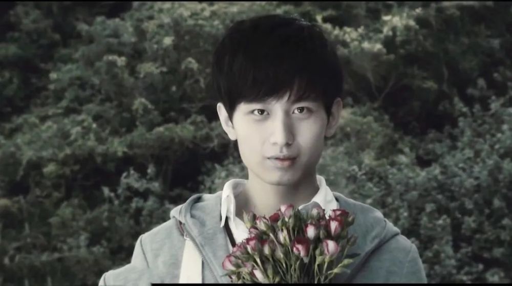 成毅|成毅，用《琉璃》实力证明，他是唯一的离泽宫小公主