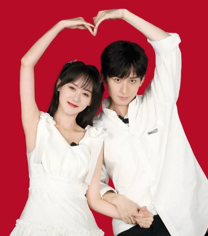 成毅|成毅，用《琉璃》实力证明，他是唯一的离泽宫小公主