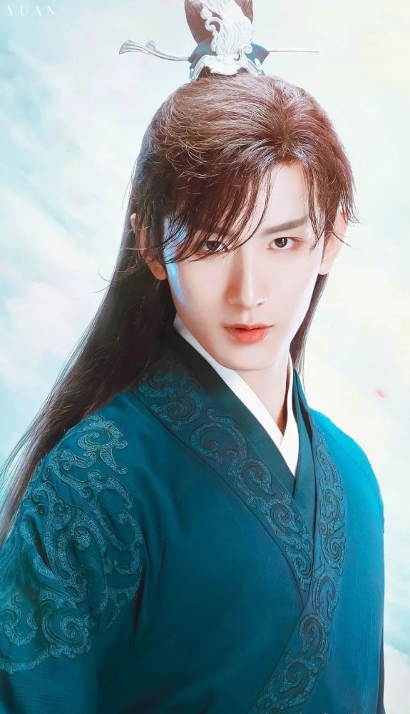 成毅|成毅，用《琉璃》实力证明，他是唯一的离泽宫小公主