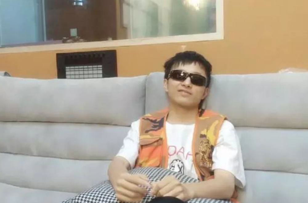 中国新说唱|《中国新说唱》选手DISS导师，挑衅GAI的同时，还cue了PGONE