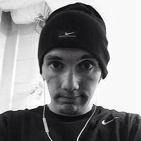 网约车司机|两名男子为了抢车杀死网约车司机，随手把尸体从飞驰的汽车中扔出