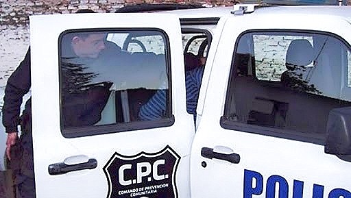 网约车司机|两名男子为了抢车杀死网约车司机，随手把尸体从飞驰的汽车中扔出