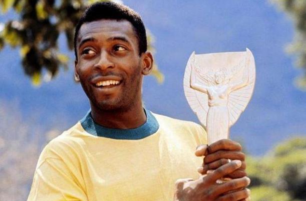 球王贝利娶小32岁日本娇妻,自嘲:最后一次射门!80岁近况不太好