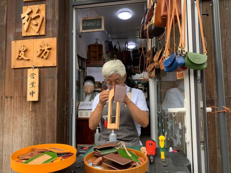北京地区|北京大栅栏杨梅竹斜街的小店不仅有人气，更满载烟火气