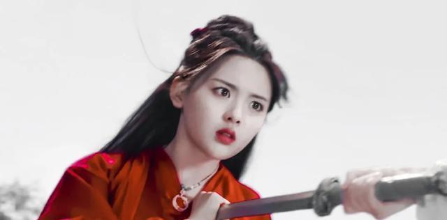 大女主戏|网友也双标？同演大女主戏，杨幂被骂，而刚出道1年的她却零差评