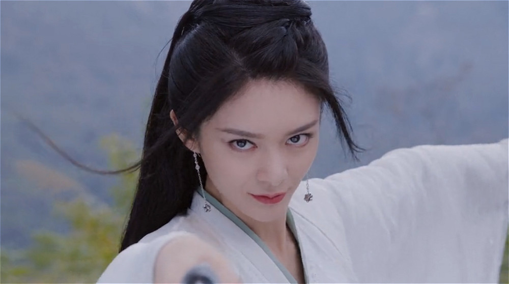 大女主戏|网友也双标？同演大女主戏，杨幂被骂，而刚出道1年的她却零差评