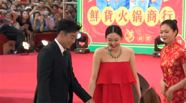 陈赫|媒体曝陈赫火锅店有严重的卫生问题，他发声明回应：恶意造谣