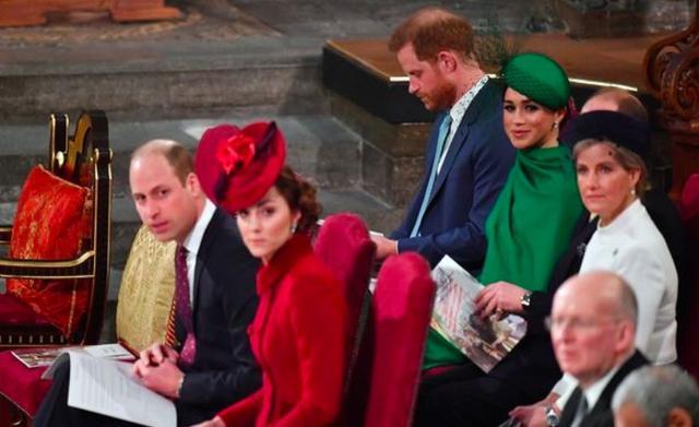 哈里王子|爆梅根婚礼受“欺负”，哈里气疯骂女王？王室又开始搞事了……