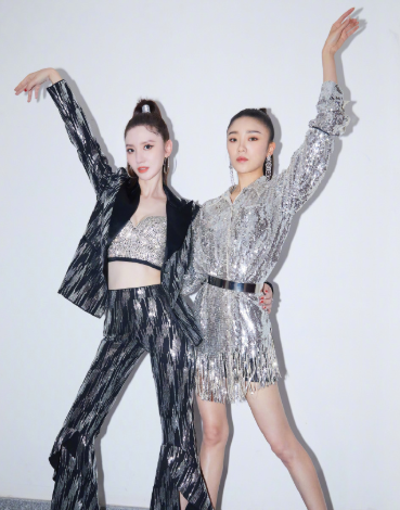 芒果|同是芒果台818晚会主持人，钱枫杜海涛站一起，一个可爱一个油腻