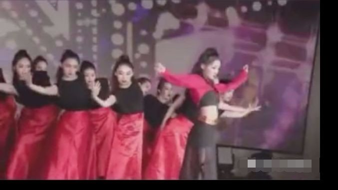 网红|16岁小混混自创社会摇疯狂吸金被封，如今狂刷百万礼物重出江湖…