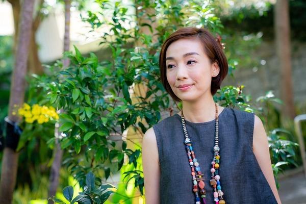 江美仪|夸张！TVB人气女星美食节目用40个番茄做茄牛汤，网友：太浪费