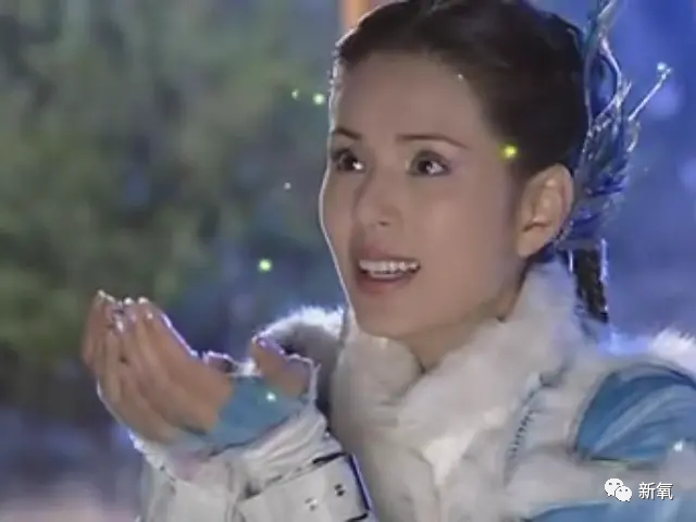 李若彤|浪姐最大遗珠！54岁还有马甲线蜜蜂腰的女明星，张雨绮见了都叫姐……