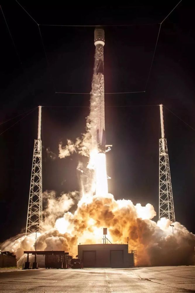 spacex复用火箭再破纪录,首度创下一箭六飞六回收