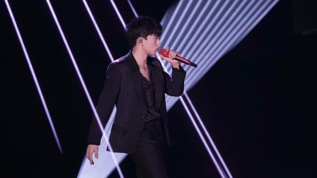 张杰|张杰罕见对工作室发飙！工作人员深夜道歉仍旧得不到原谅