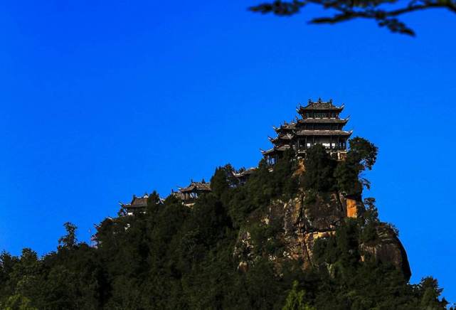 (平昌縣旅遊景點)旅遊業是平昌縣的一個優勢,還有一個優勢是境內特產