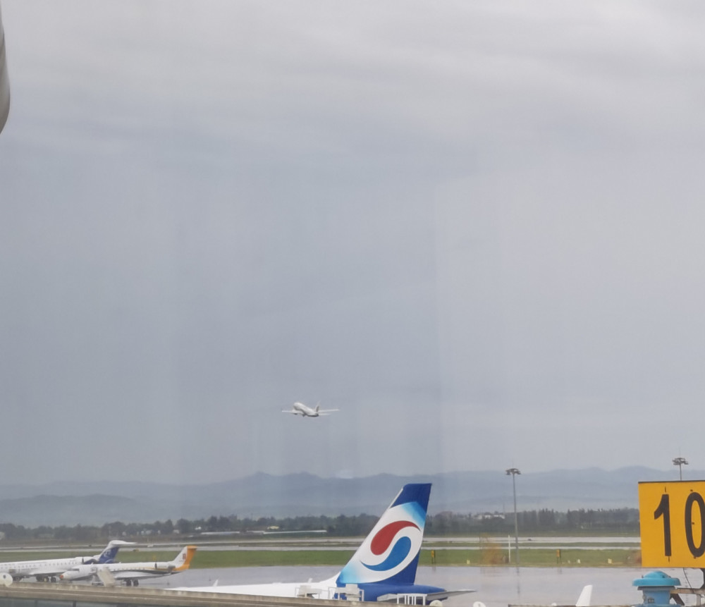 天空|懂得，一定是风雨穿行的冷暖