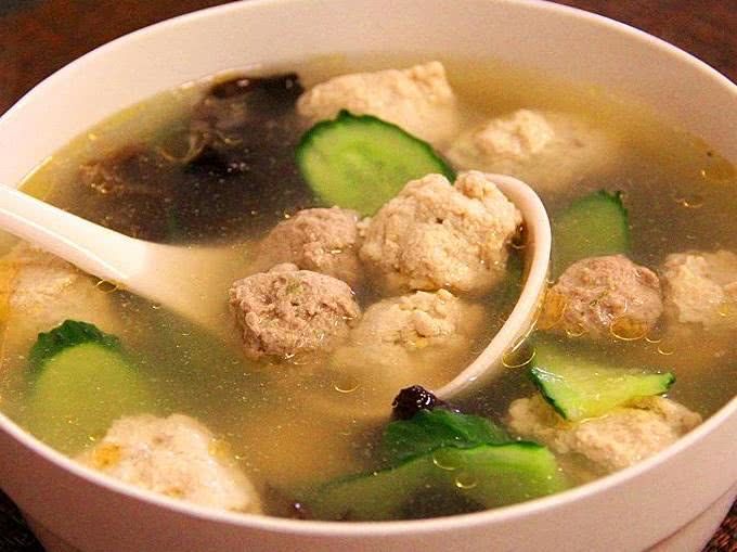 塔罗占卜:下面3碗汤,你会选择喝哪一种?测你未来会遇见谁