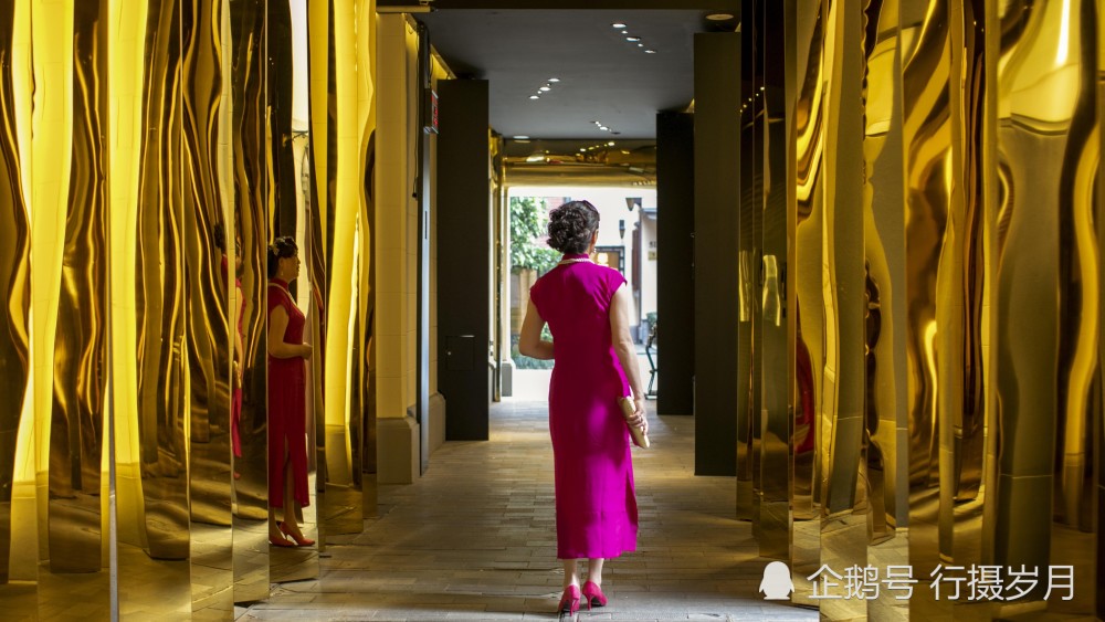 天际|一缕冷香，两份思愁，空等了三世