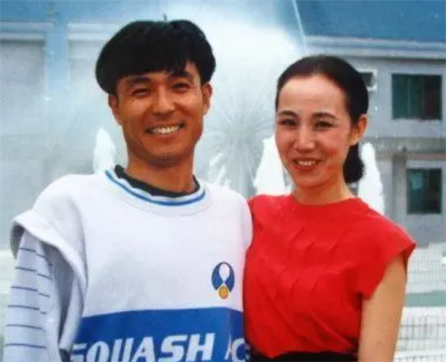 61岁谢园去世众人悼念44岁妻子曾演宰相刘罗锅西游