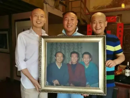 心脏死亡|谢园61岁因心脏病去世，中年人如何预防心脏死亡？