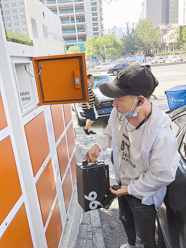 电动自行车|共享换电柜开门迎客