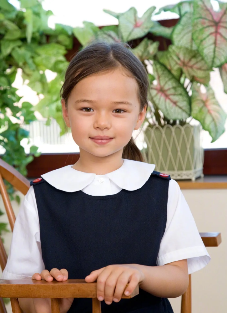 邓文迪|邓文迪女儿躺赚260亿，成最年轻亿万富翁：养娃才是最高级的本事