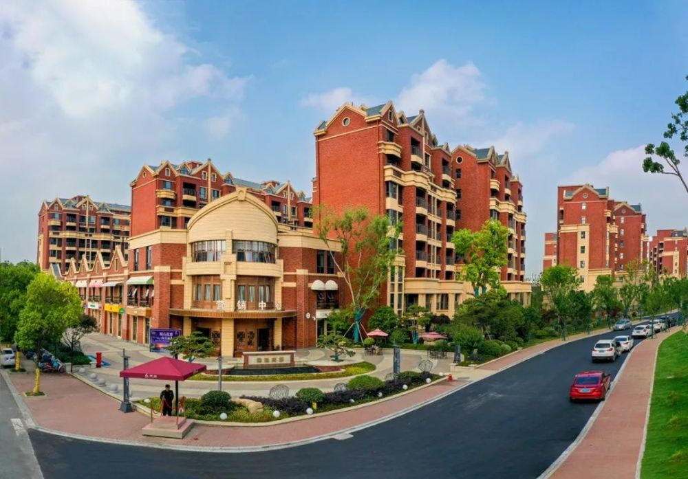 目前, 英郡一期已经交付▼