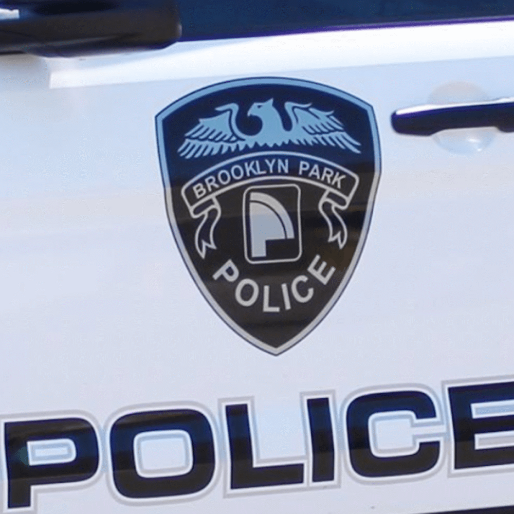 mother|3岁男孩在家中开枪打死2岁弟弟，母亲目击全过程后绝望痛哭