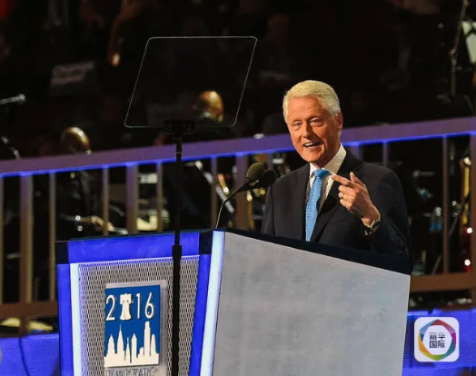 唐纳德·特朗普|正式开撕，克林顿指责特朗普每天上网看电视，力挺拜登必须赢得总统