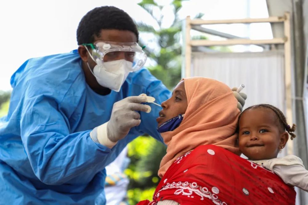 中国医疗队|中国援非医疗队超期服役5个月 完成数万人次门诊量