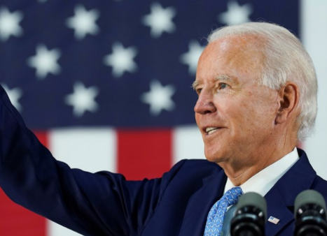 唐纳德·特朗普|正式开撕，克林顿指责特朗普每天上网看电视，力挺拜登必须赢得总统